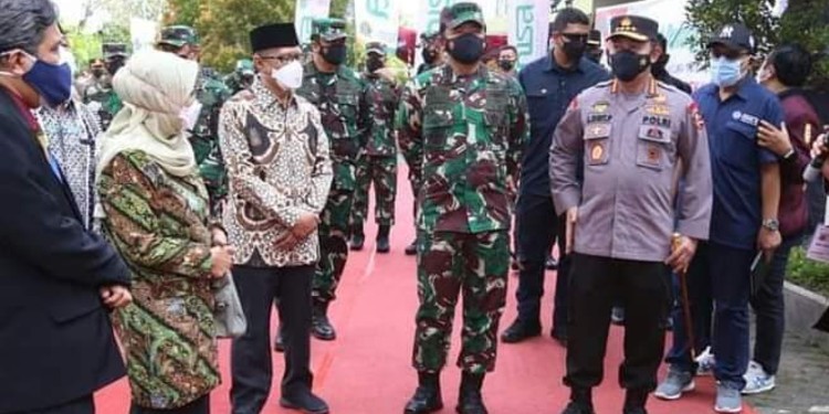 kapolri dan panglima TNI