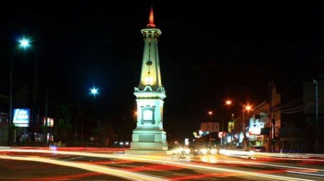 tugu jogja