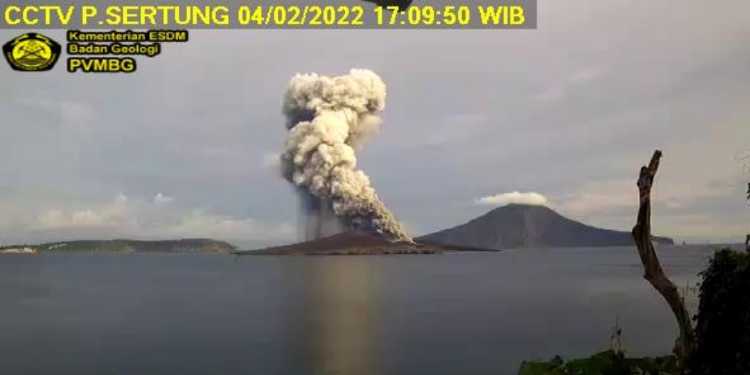 gunung anak krakatau