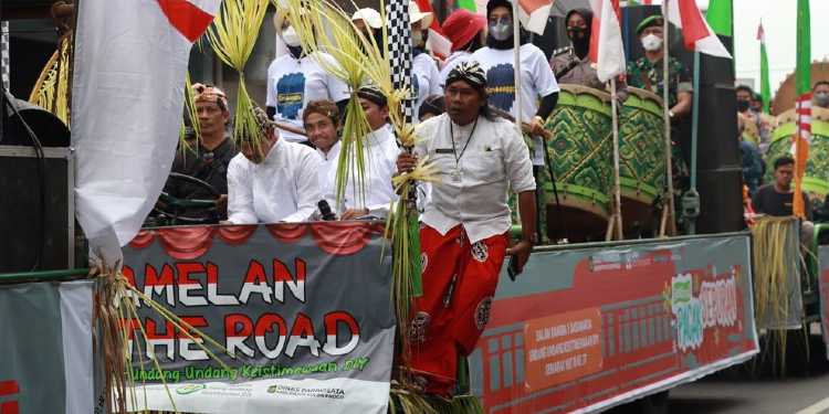 gamelan on the road kulon progo