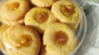 Kue Kunir asem thumprint cookies