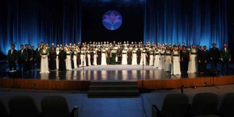 Vocalista Harmonic Choir ISI Yogyakarta