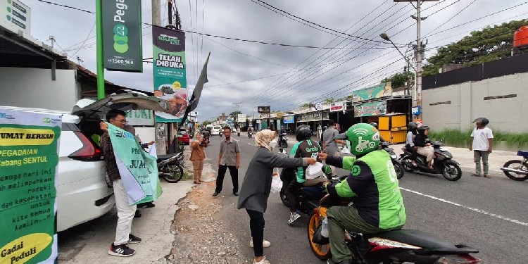 Pegadaian semarang mengetuk pintu langit