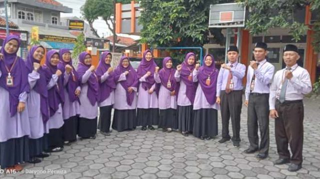 SMP Muhammadiyah 1 Adiwerna