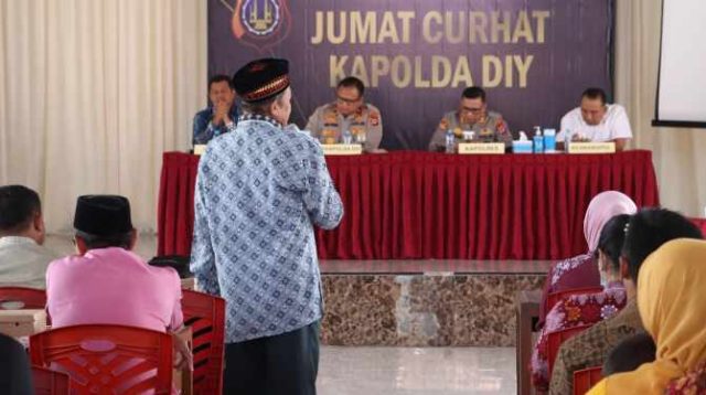 curhat jumat