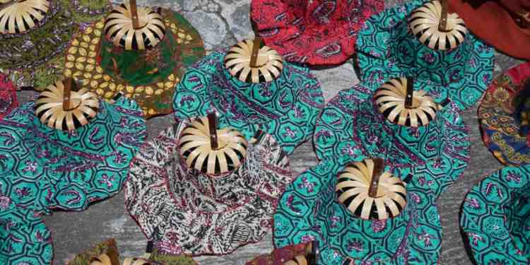 topi batik kasongan