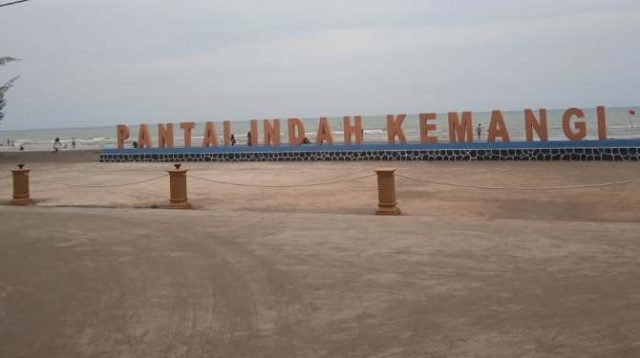 Pantai Indah Kemangi