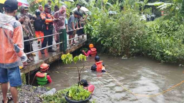 bocah tenggelam