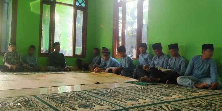 santunan yatim piatu