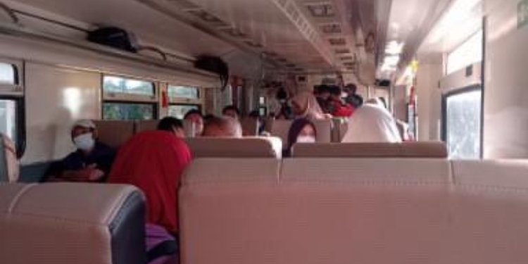 Prameks Macet di Wates