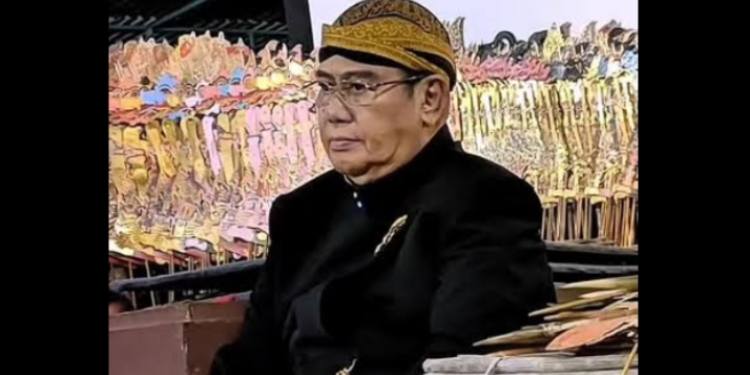 Dalang ki anom Ki Anom Suroto