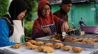 Roti Kembang Waru Kotagede