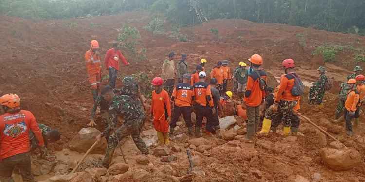 tanah longsor cilacap