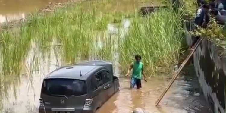 kecelakaan tunggal wisatawan