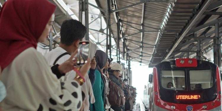 commuter line jogja