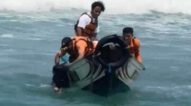 tim sar Pantai Sundak