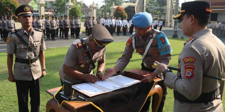 mutasi polres antul