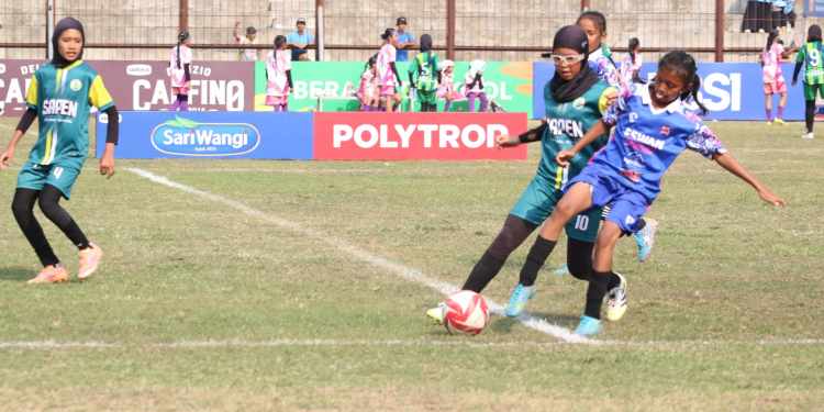 sepak bola putri